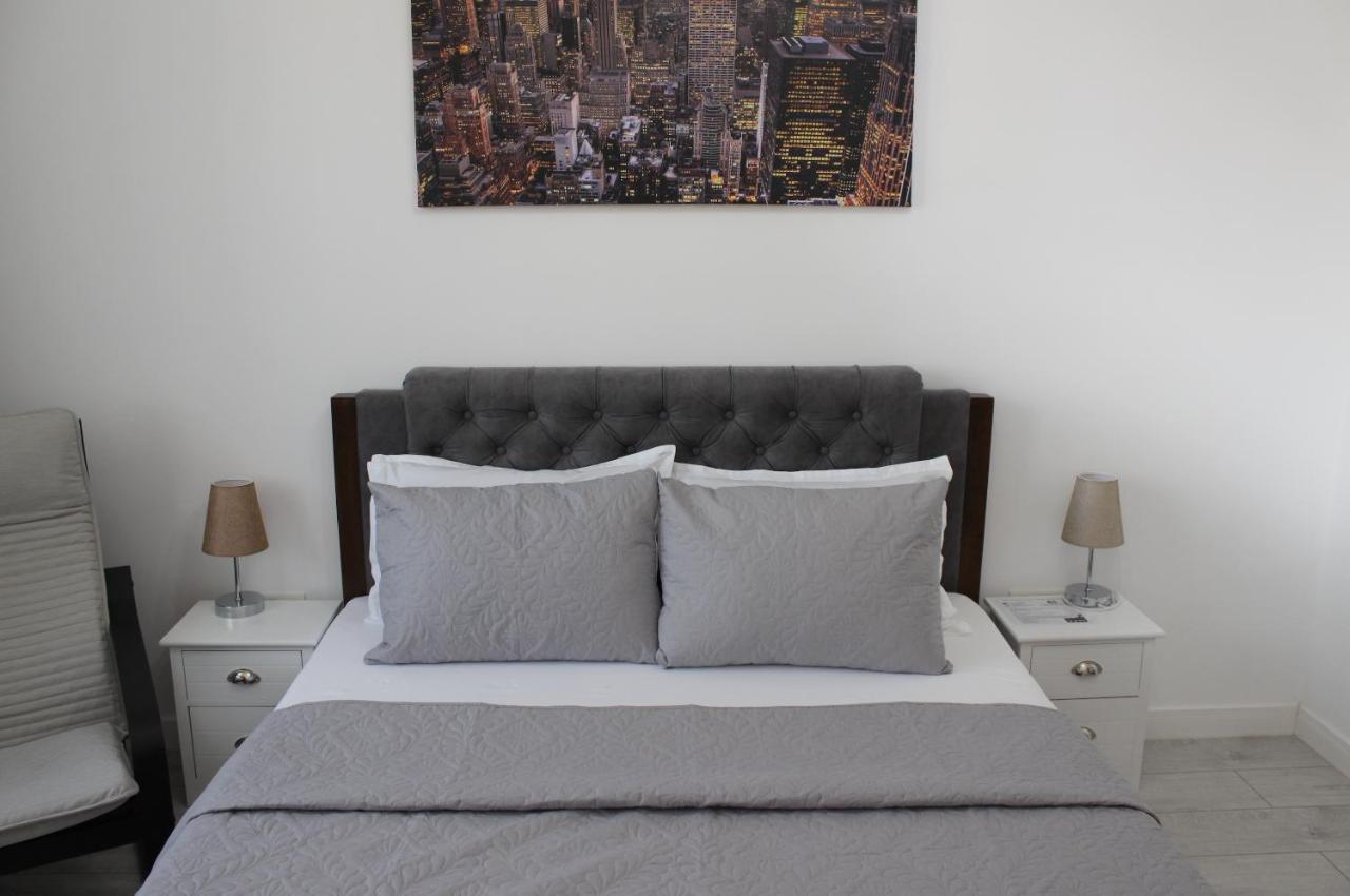 Luxury City Center Apartment - Bucharest Railways Station Bagian luar foto