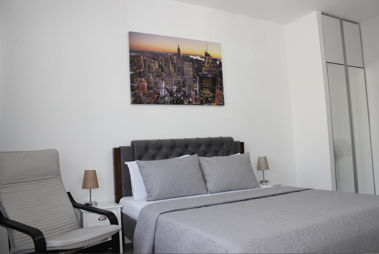 Luxury City Center Apartment - Bucharest Railways Station Bagian luar foto