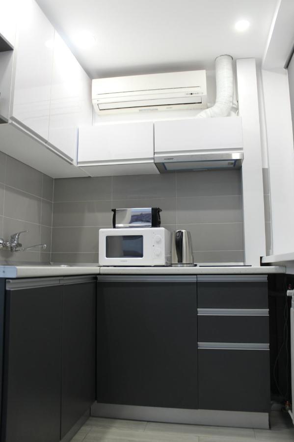 Luxury City Center Apartment - Bucharest Railways Station Bagian luar foto